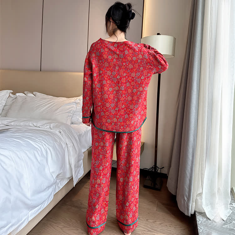 Ensemble pyjama oversize en coton rose avec bouton grenouille