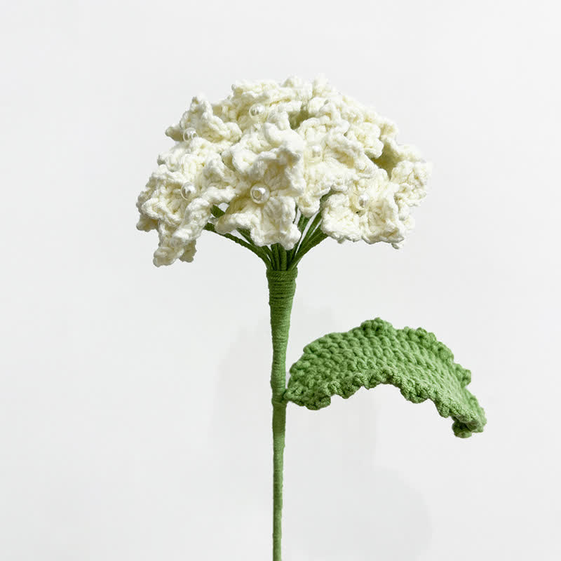 Bouquet d'hortensias au crochet, décoration d'intérieur, ornement