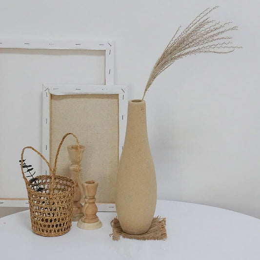 Vase en bois simple pour fleurs séchées