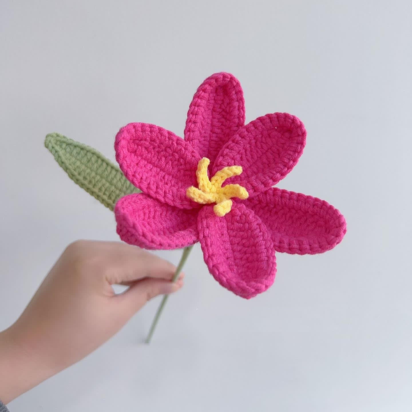 Ornement de bouquet de tulipes tissé à la main