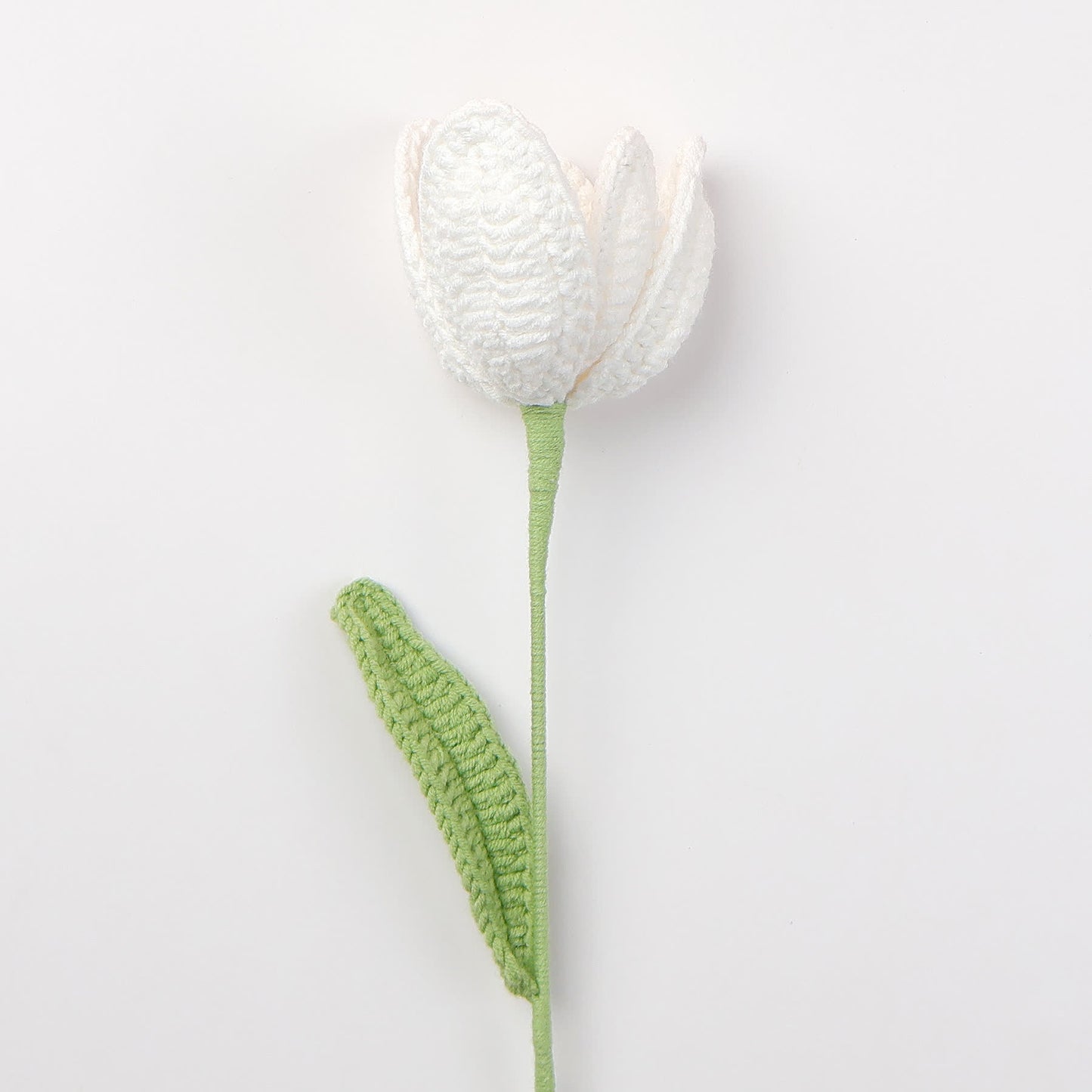 Ornement de bouquet de tulipes tissé à la main