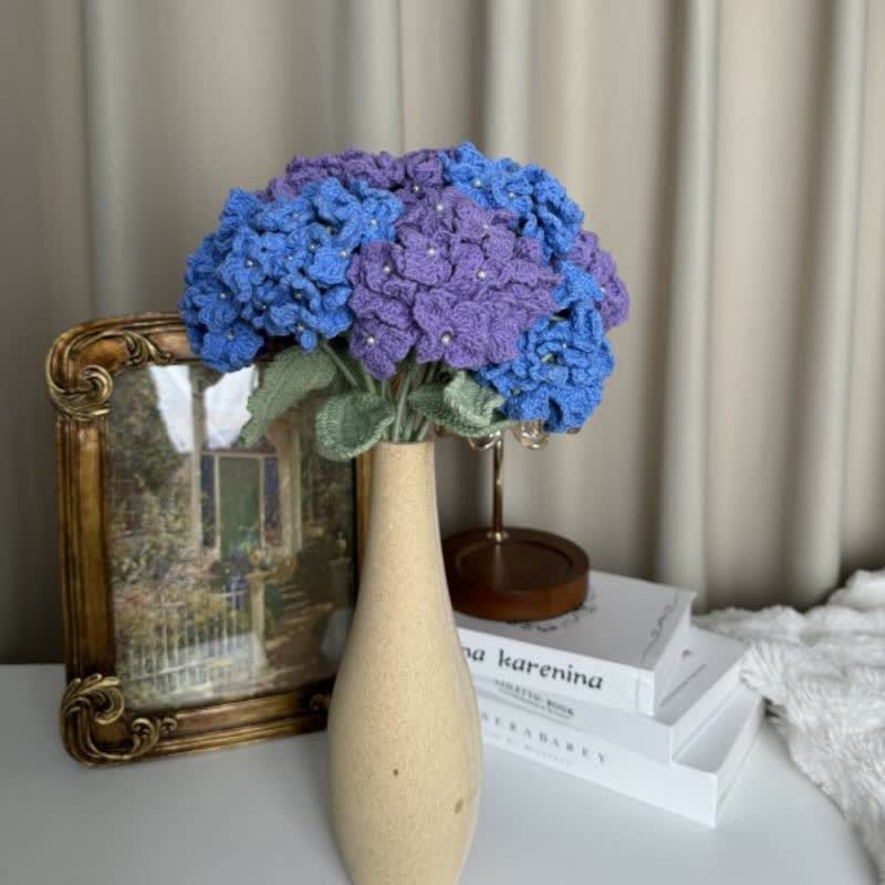 Vase en bois simple pour fleurs séchées