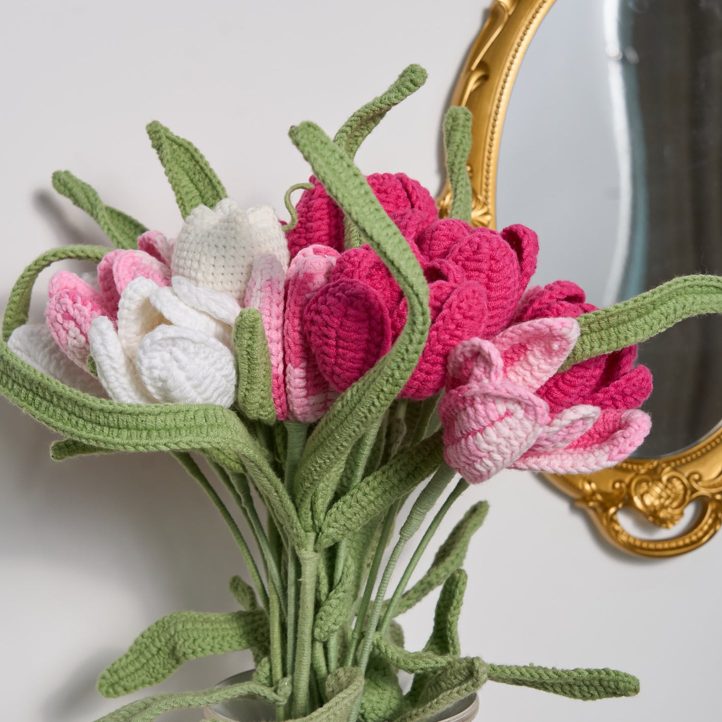 Ensemble de vases à bouquet de tulipes de style ferme au crochet