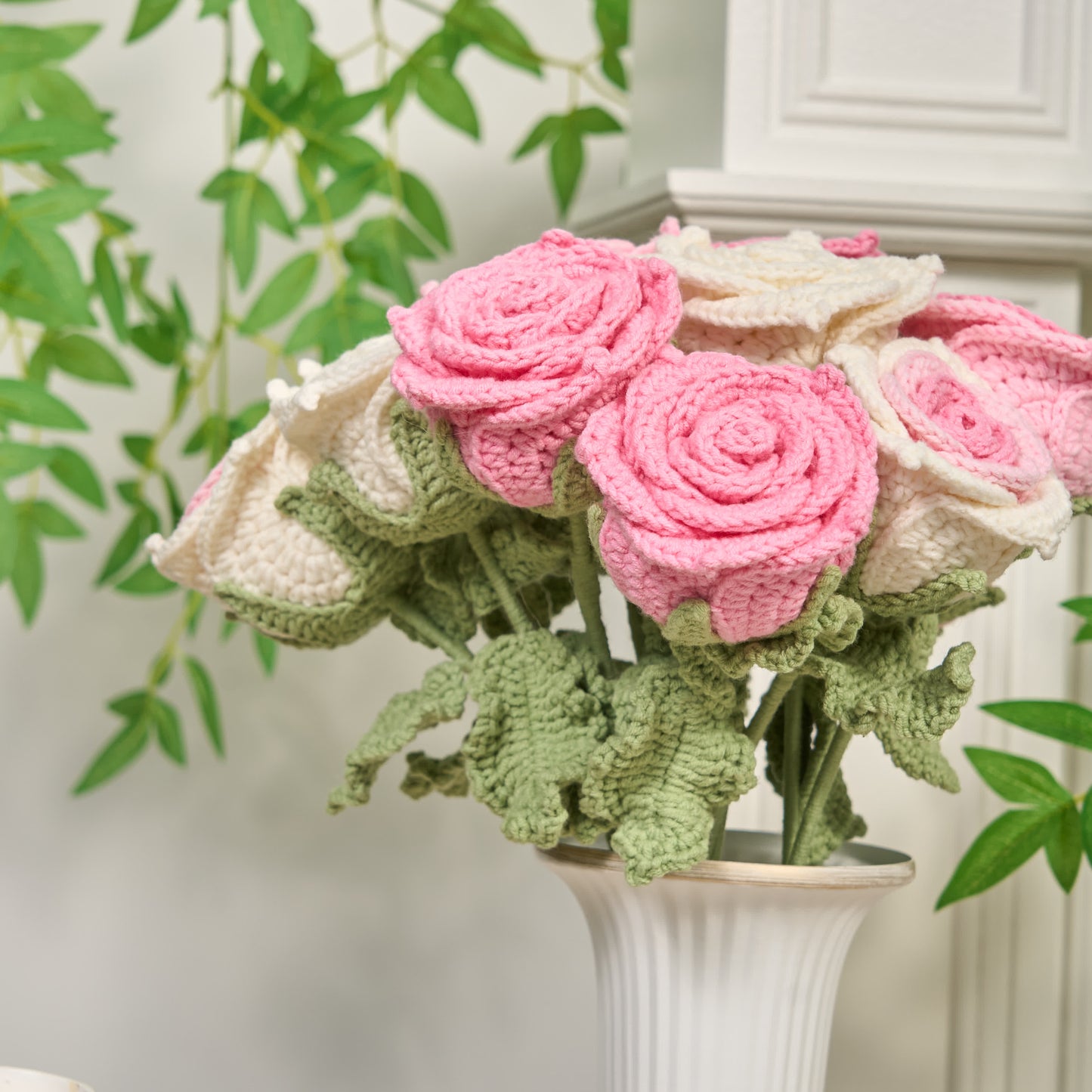 Fleurs artificielles roses crochetées à la main (12 pièces)