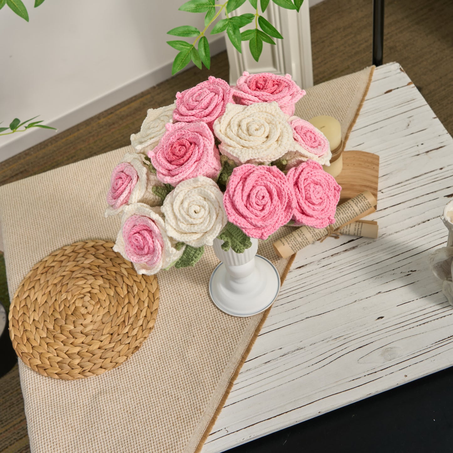 Fleurs artificielles roses crochetées à la main (12 pièces)