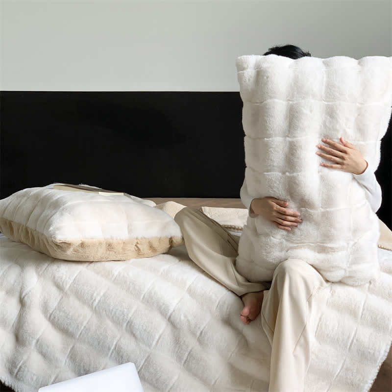 Couverture polaire simple, unie et douce