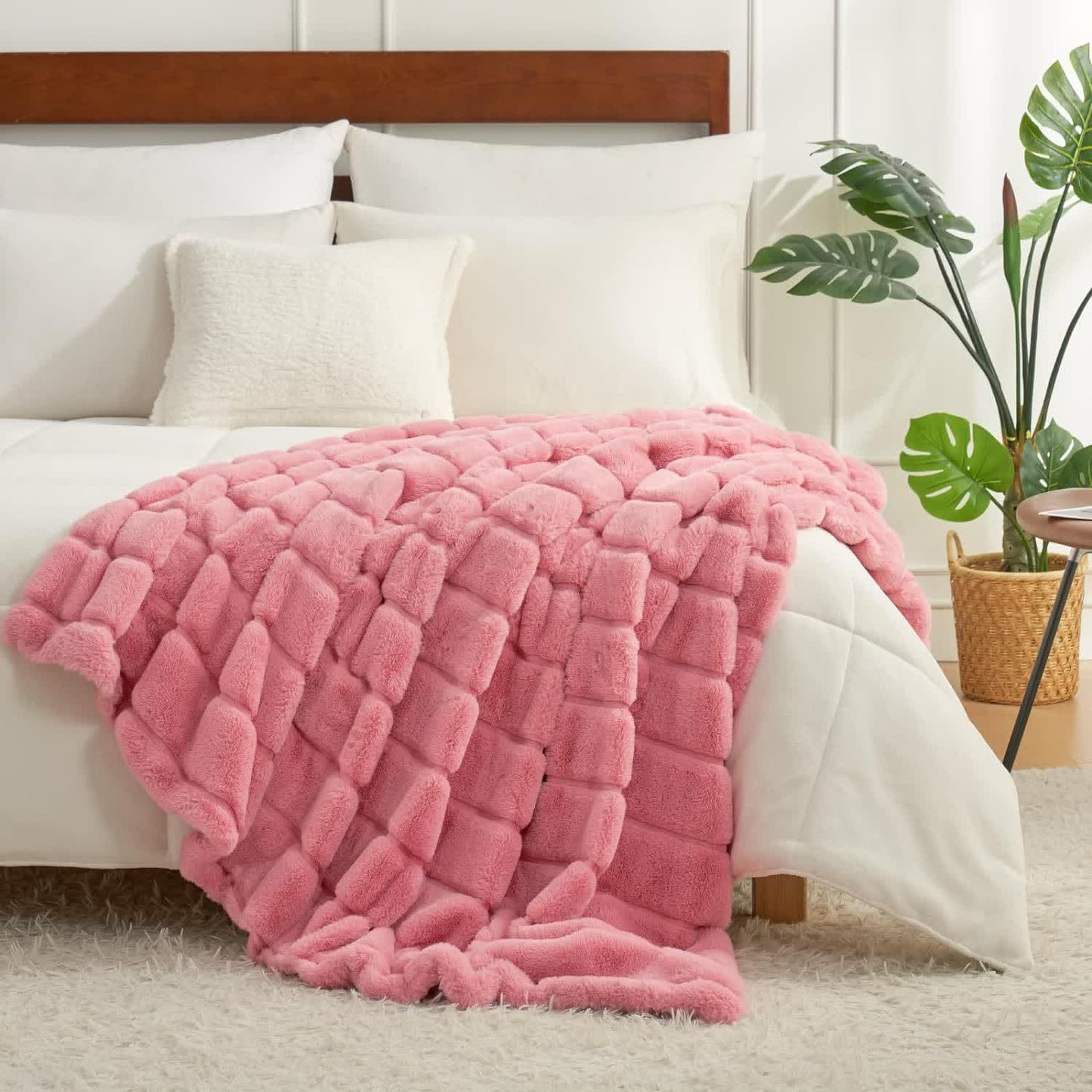 Couverture en peluche unie et rayée