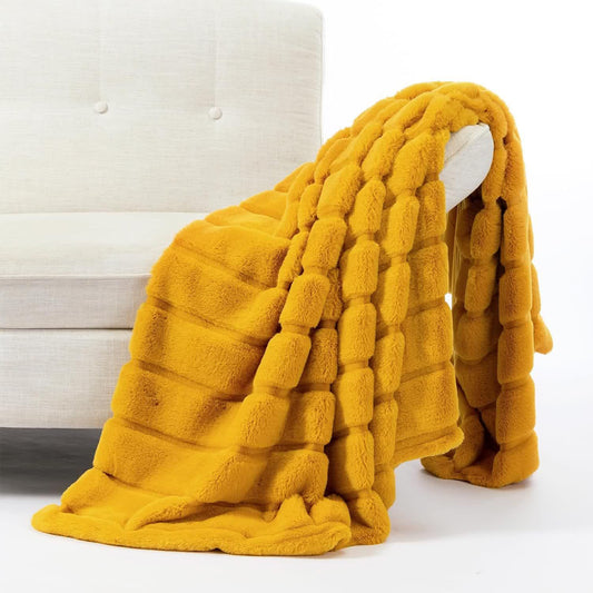 Couverture en peluche unie et rayée