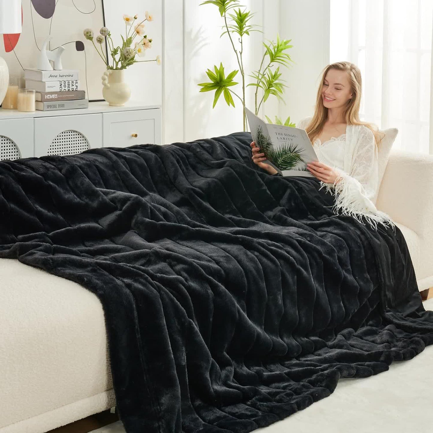 Couverture en peluche unie et rayée