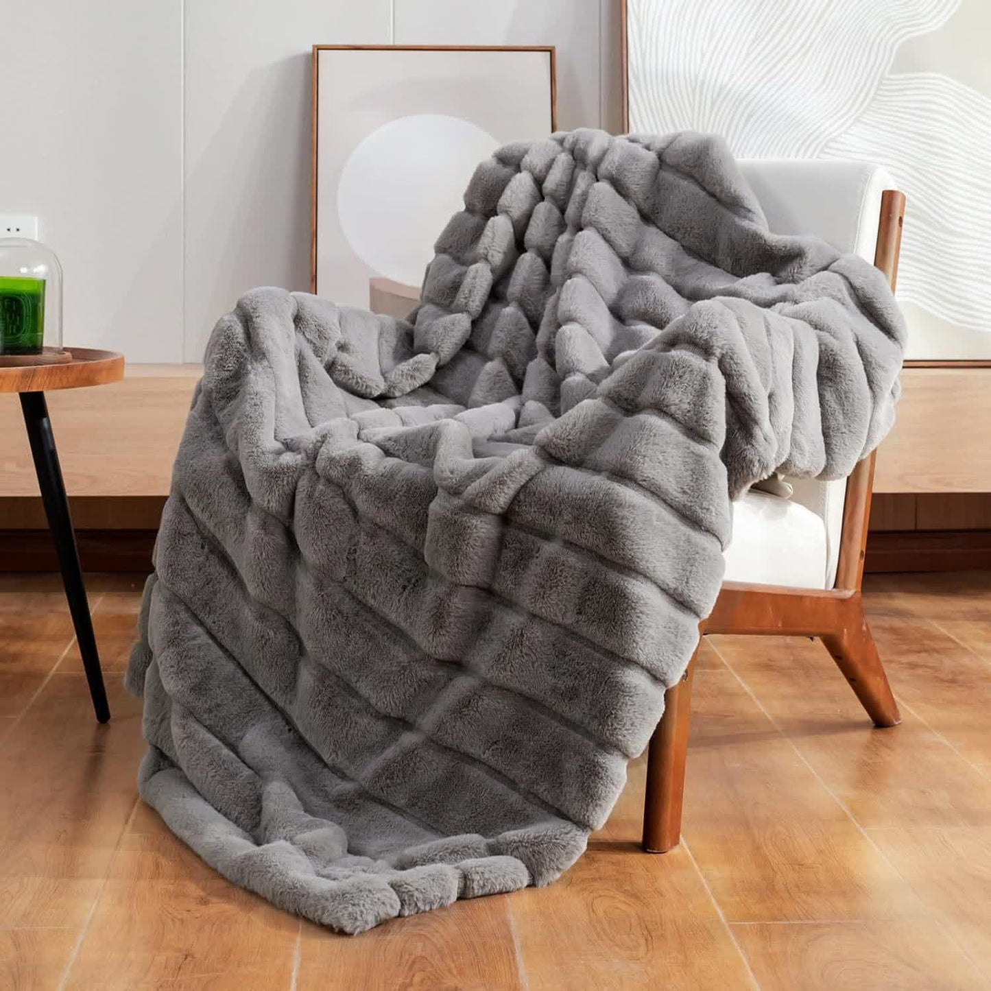 Couverture en peluche unie et rayée