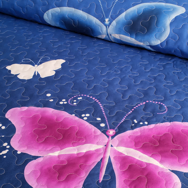 Parure de lit matelassée avec papillons pastoraux (3 pièces)