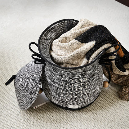 Panier à linge créatif fait main avec couvercle