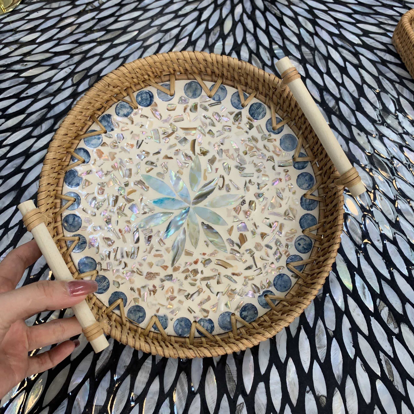 Panier de rangement rond en rotin tressé