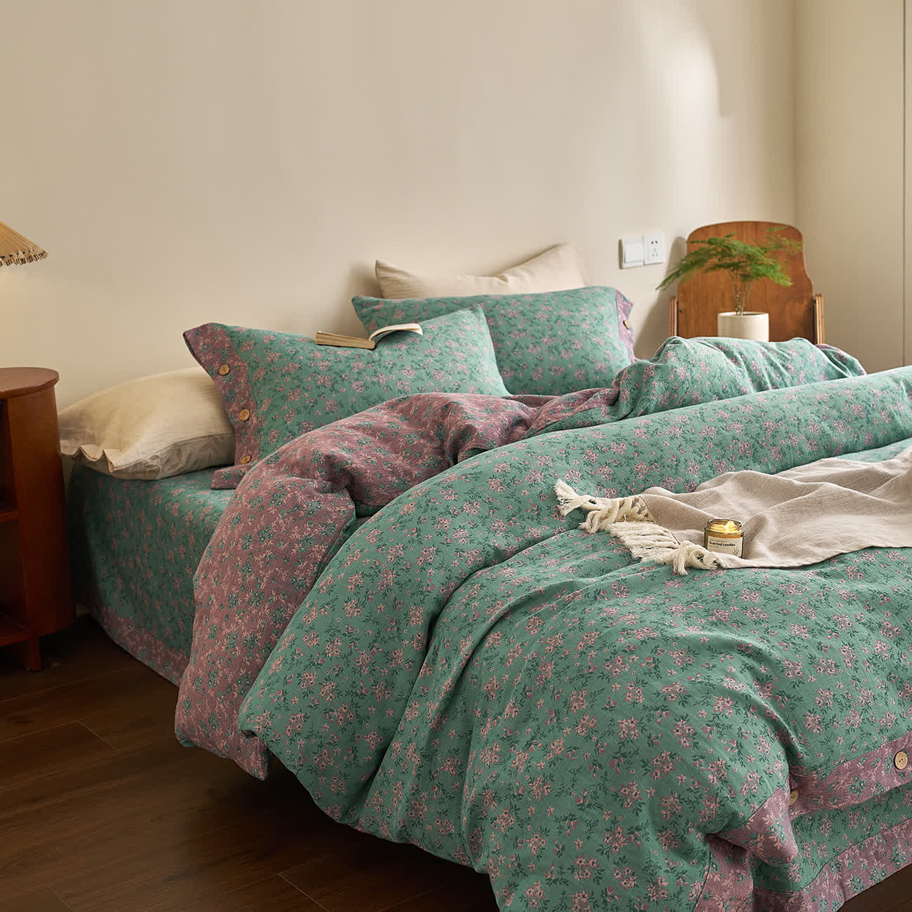 Parure de lit en gaze de coton à boutons floraux Refresh (4 pièces)