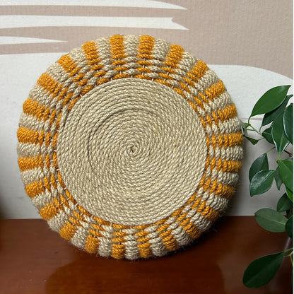Panier de rangement fait main en corde de chanvre avec tournesol