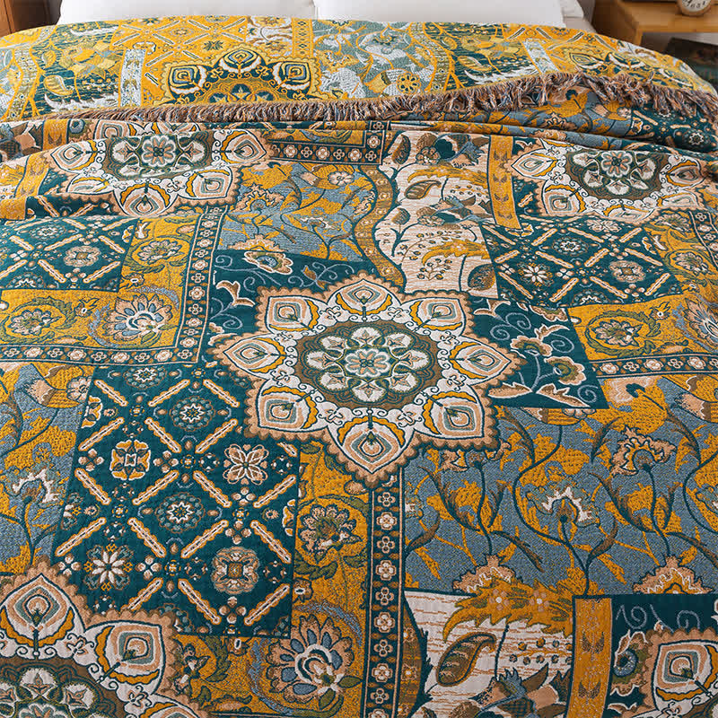 Couverture à pompons réversible en gaze de coton marocaine