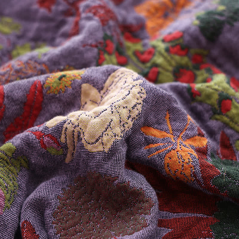 Couette vintage en gaze de coton avec pompons floraux