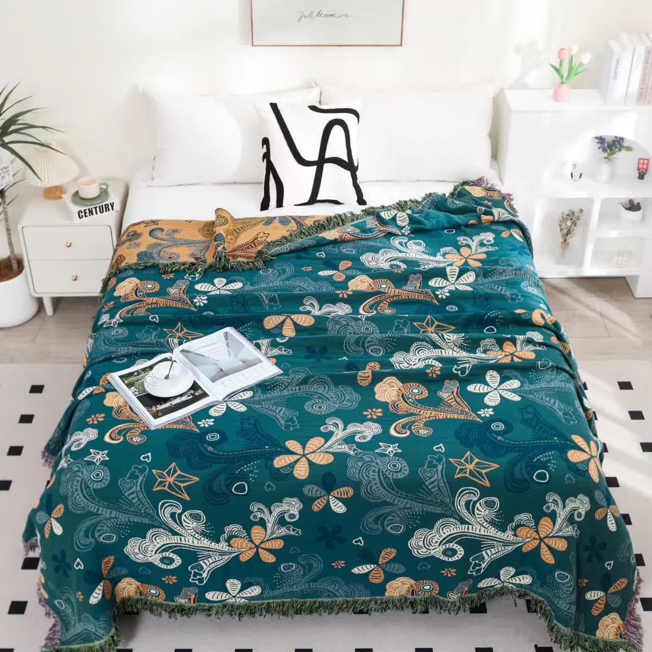 Couette réversible vintage en gaze de coton avec pompons