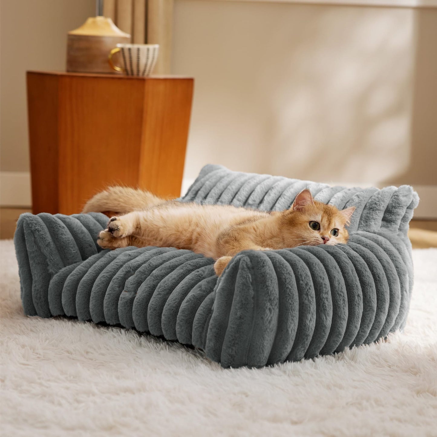 Canapé-lit luxueux et moelleux pour animaux de compagnie