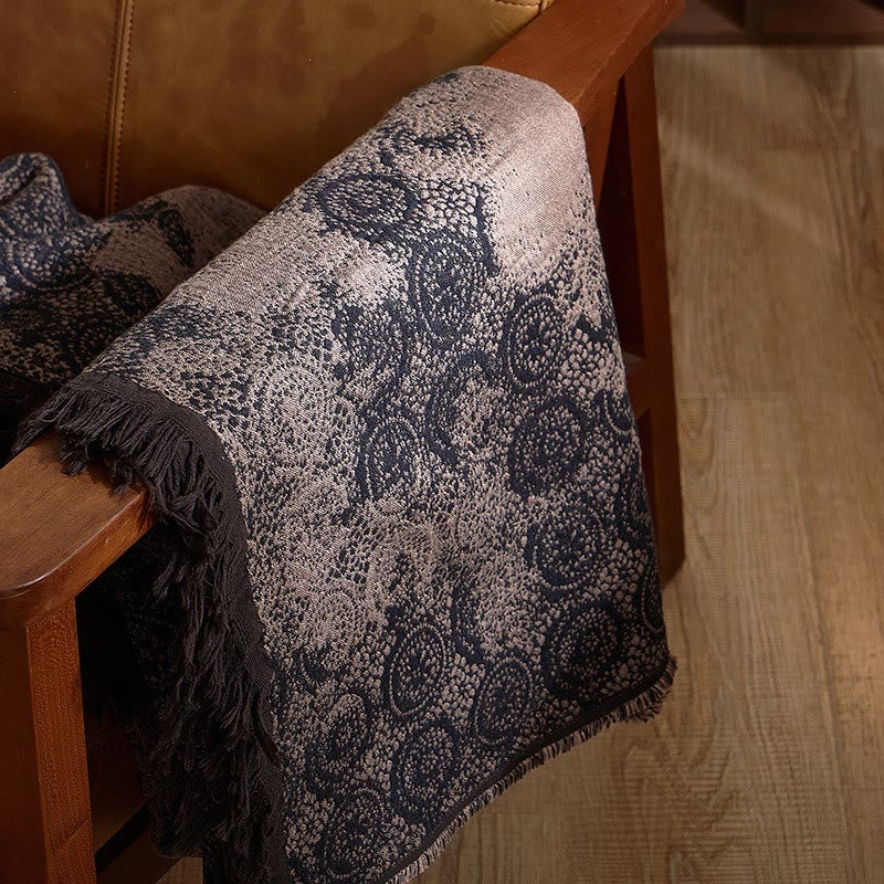 Couverture vintage en coton teint en fil avec motif en dentelle