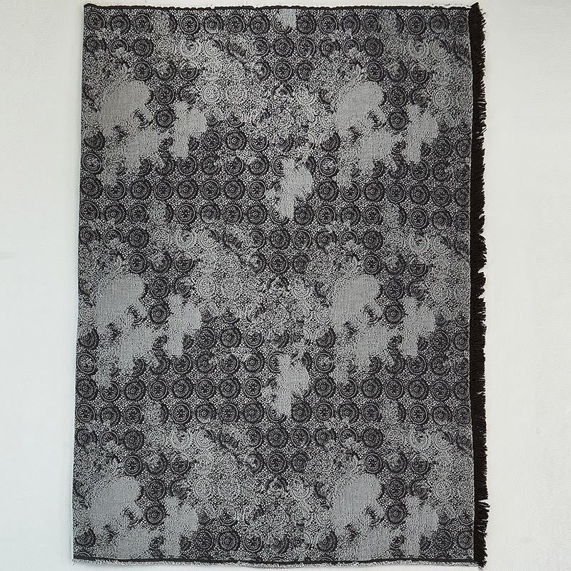 Couverture vintage en coton teint en fil avec motif en dentelle