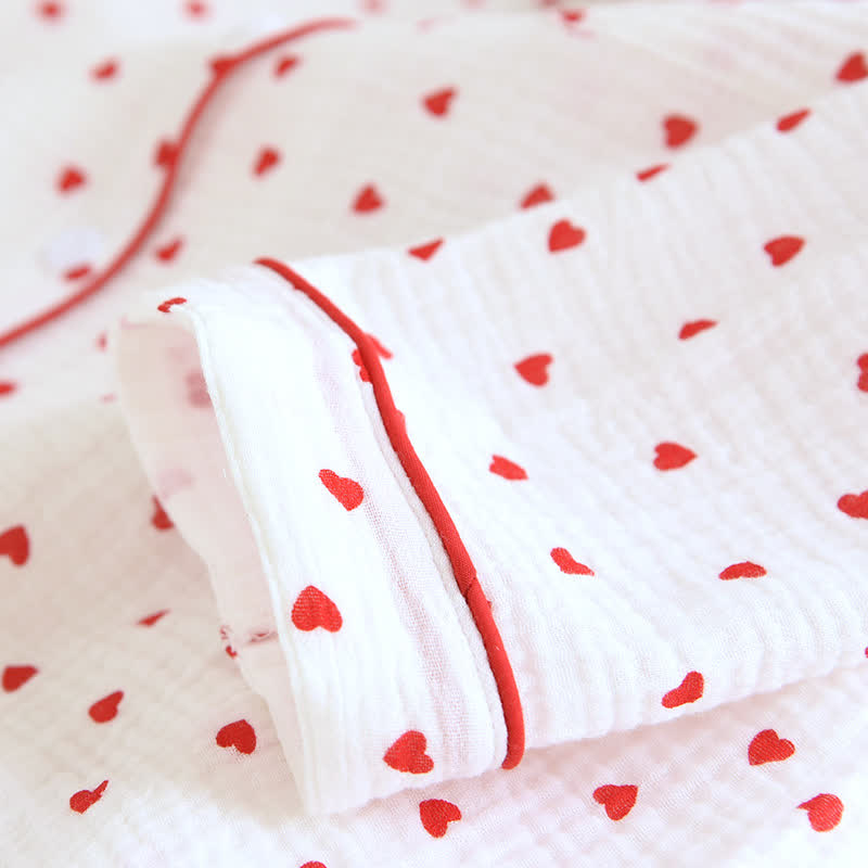 Ensemble de vêtements d'intérieur simple en gaze de coton avec revers en forme de cœur