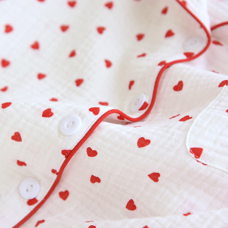 Ensemble de vêtements d'intérieur simple en gaze de coton avec revers en forme de cœur