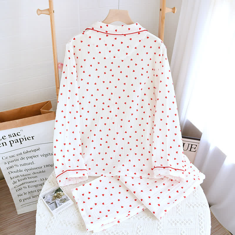 Ensemble de vêtements d'intérieur simple en gaze de coton avec revers en forme de cœur