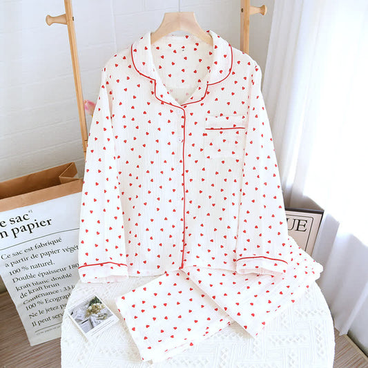 Ensemble de vêtements d'intérieur simple en gaze de coton avec revers en forme de cœur