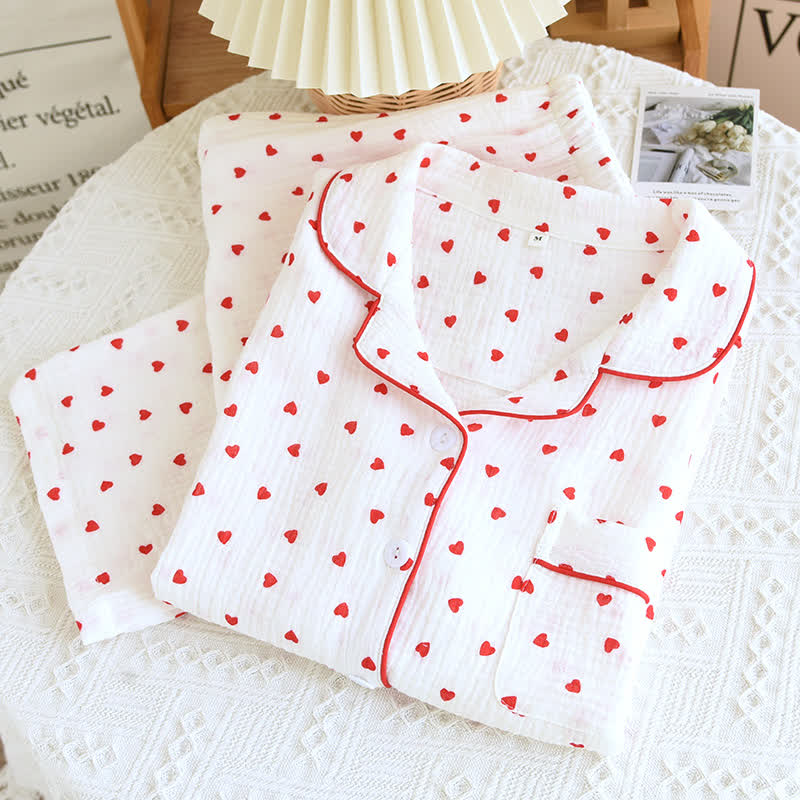 Ensemble de vêtements d'intérieur simple en gaze de coton avec revers en forme de cœur
