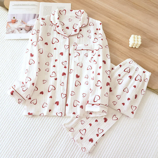 Ensemble pyjama en gaze de coton respirant avec revers en forme de cœur