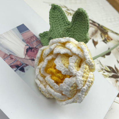 Décoration d'intérieur en fil crocheté à la main en forme de fleur de pivoine