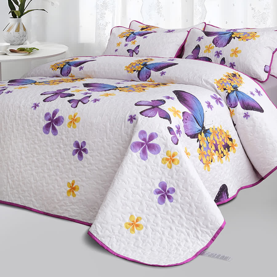 Parure de lit matelassée avec papillons ruraux (3 pièces)