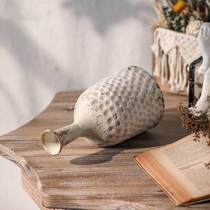 Décoration d'intérieur rétro en vieux vase en fer