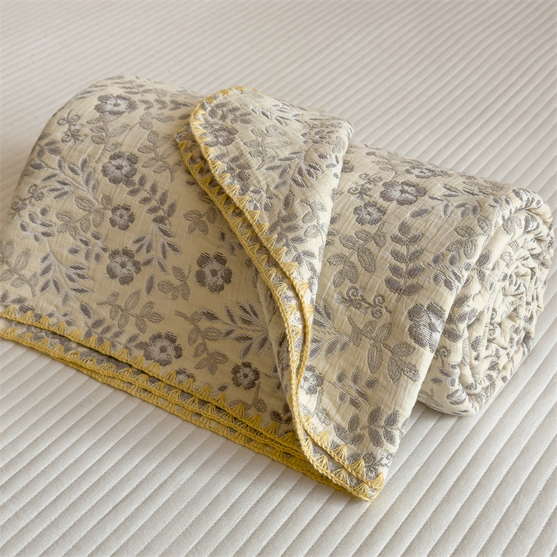 Couette en gaze de coton à trois couches à motif floral rafraîchissant