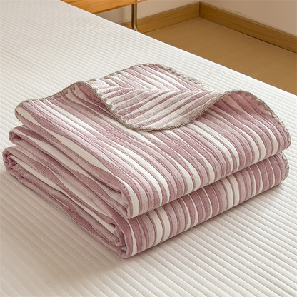 Couette respirante et confortable en gaze de coton rayée