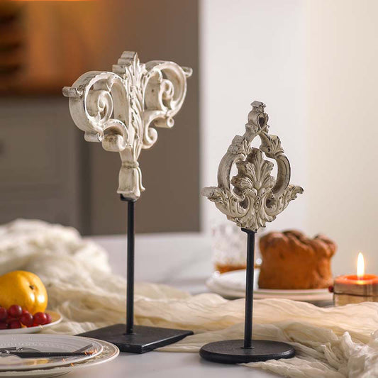 Décoration vintage sculptée exquise pour le bureau