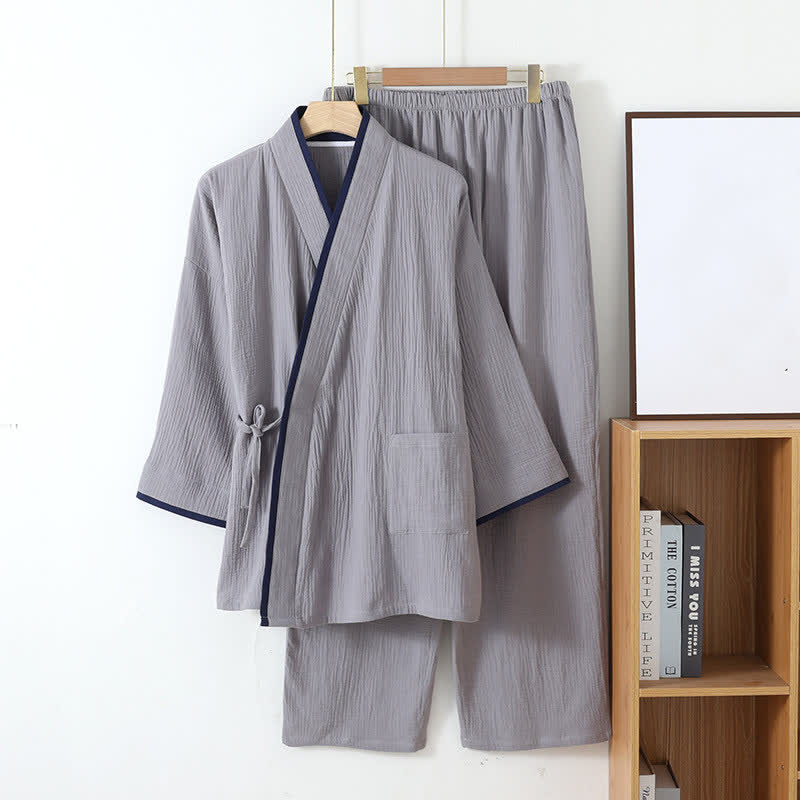 Ensemble pyjama style kimono en gaze de coton de style neutre