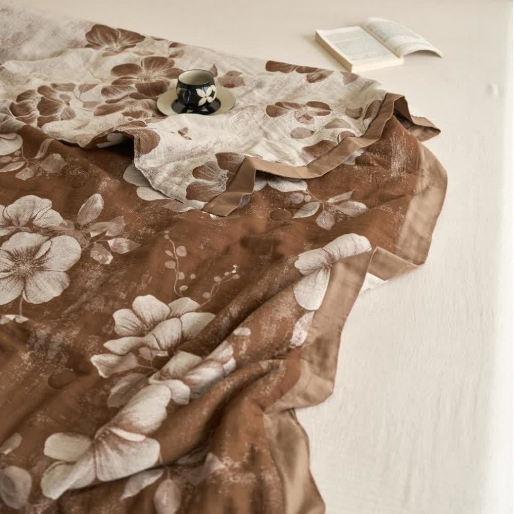 Couette jacquard en gaze de coton de style rétro avec motif floral