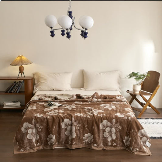 Couette jacquard en gaze de coton de style rétro avec motif floral