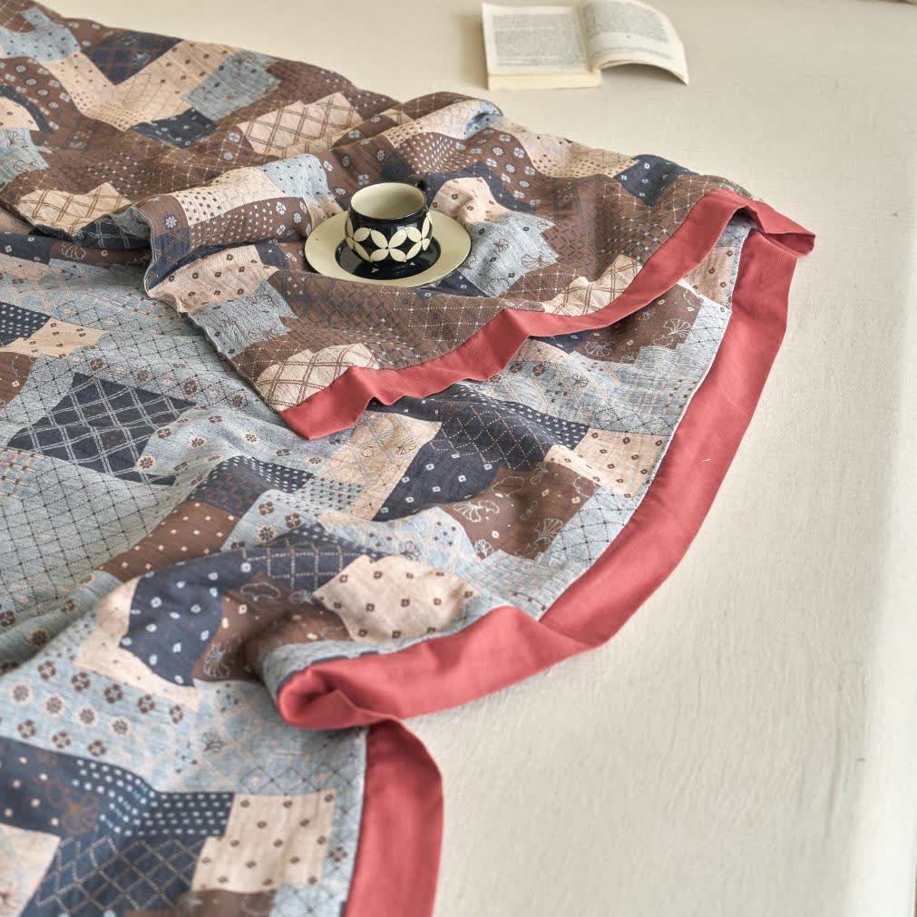 Couette légère en gaze de coton à motif patchwork