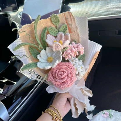 Bouquet de roses et de tournesols tricoté à la main au crochet