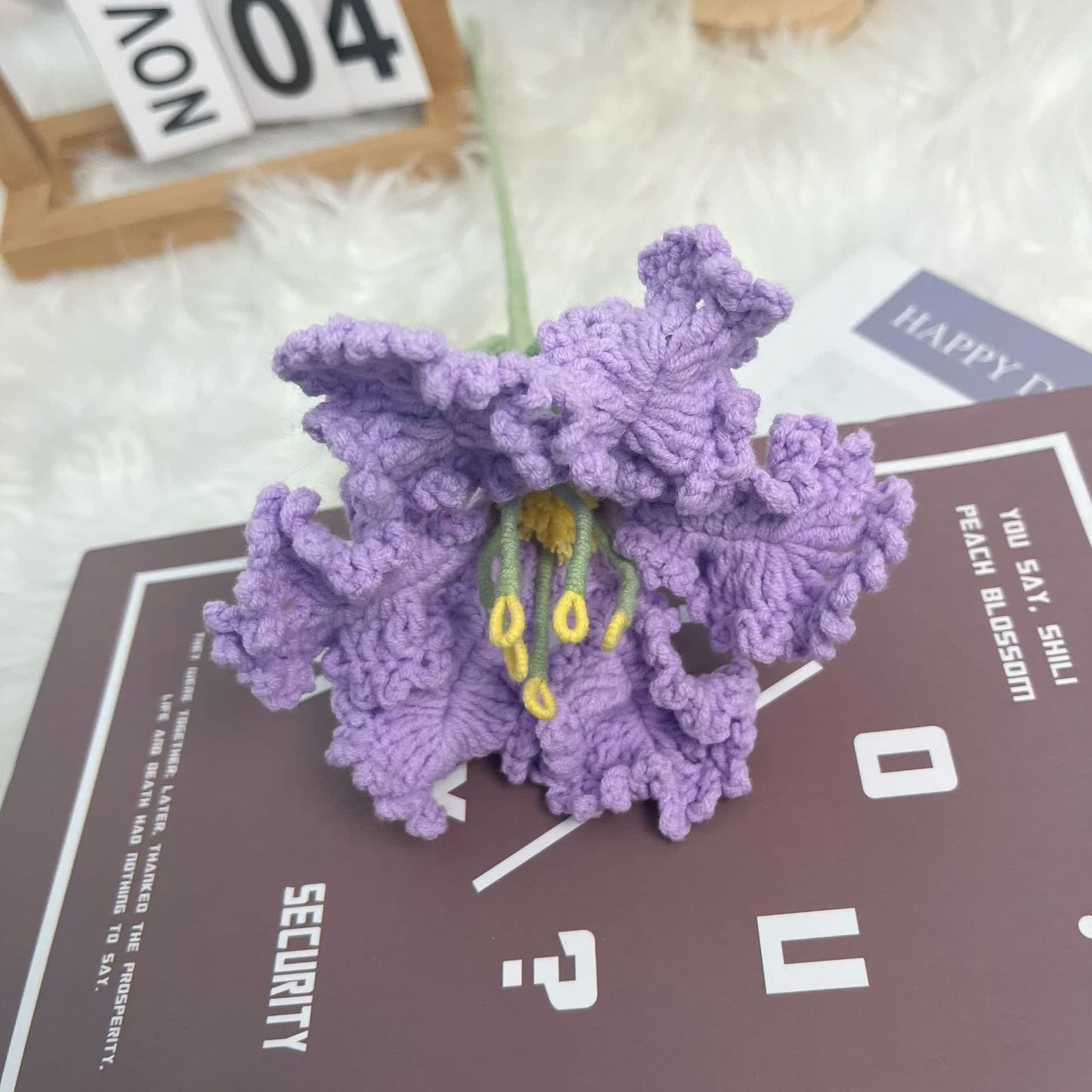 Bouquet de crêpes de myrte éternelle tricoté à la main au crochet