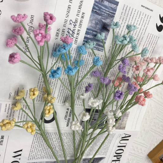 Bouquet de gypsophiles tricoté à la main au crochet