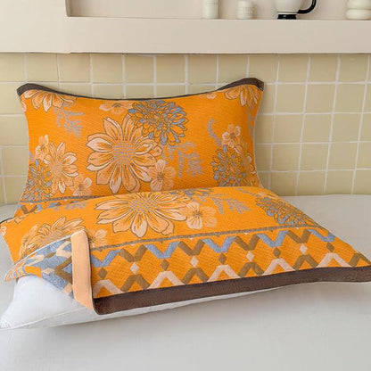 Couette élégante et légère en gaze de coton à motif floral