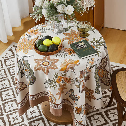 Nappe élégante avec motif de grue fleurie