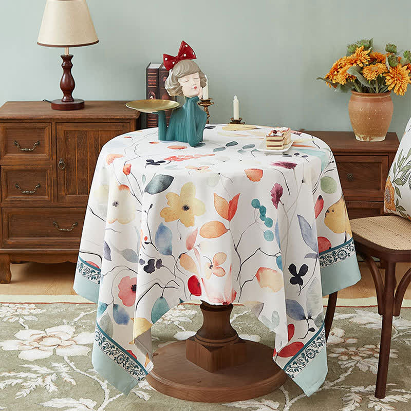 Nappe élégante avec motif de grue fleurie