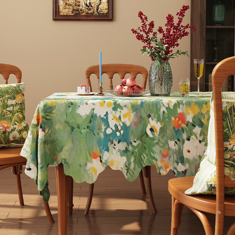 Nappe jacquard à bord festonné et motif floral style peinture à l'huile
