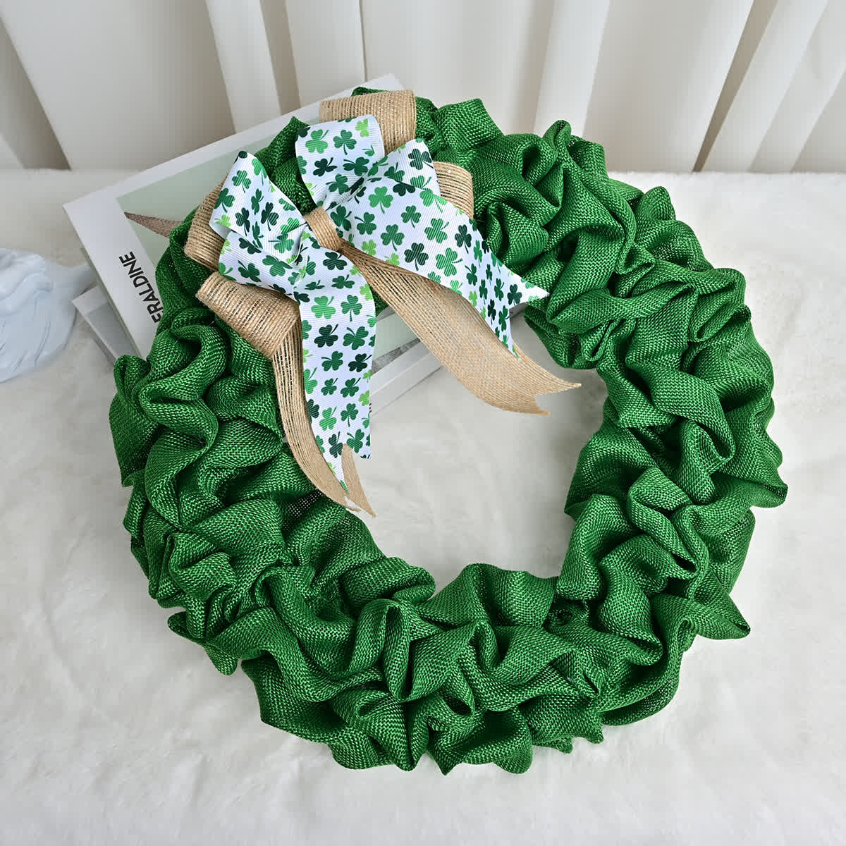 Couronne de trèfle à suspendre pour la Saint-Patrick