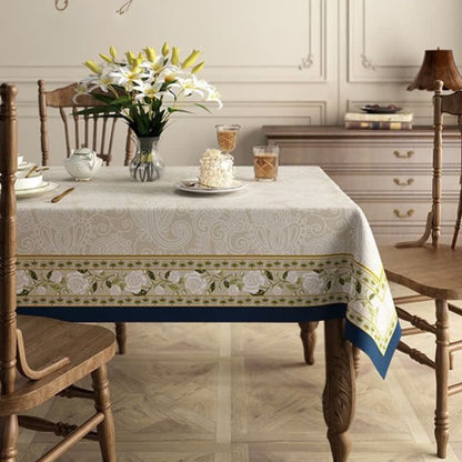 Nappe en lin de luxe rétro légère avec fleurs végétales
